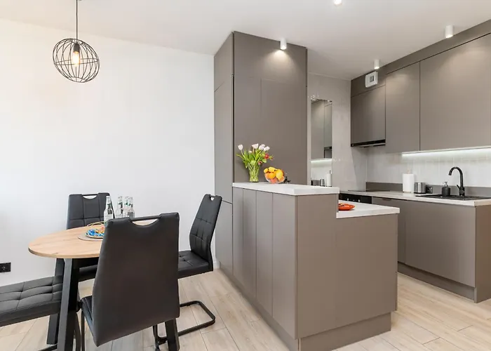 Bike & Chill Z Widokiem Na Gory I Prywatnym Parkingiem Apartmán